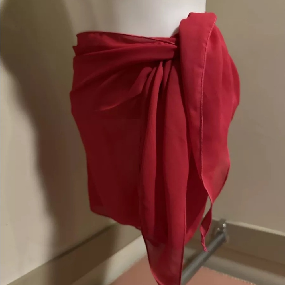 AJ Tropics Short Skirt Sarong Swim Cover-Up Fusia 45” X18”